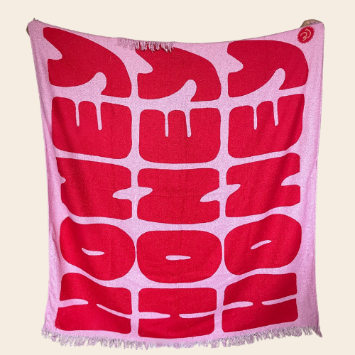 Clingy Throw Blanket