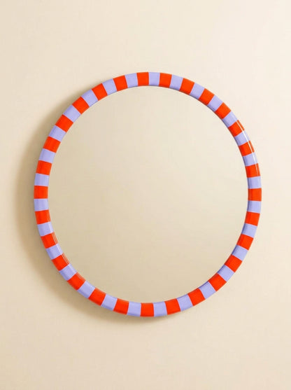 Striped round mirror